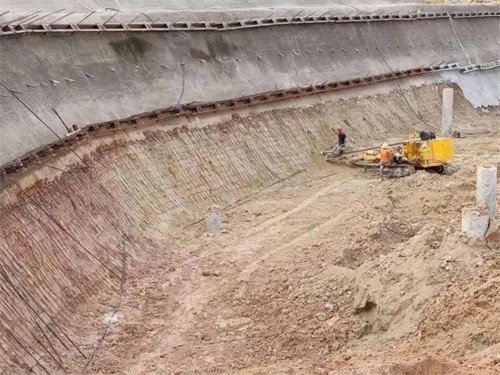 方正基坑边坡加固